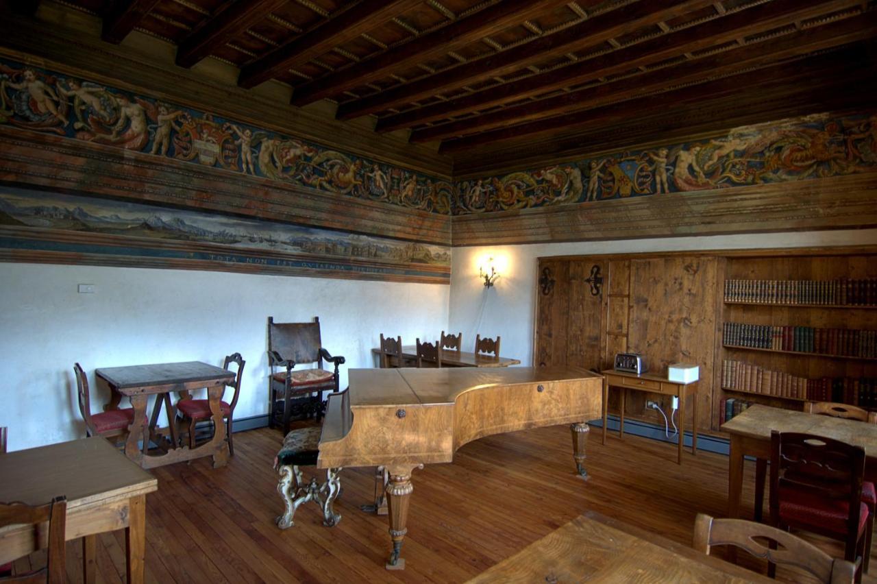 Palazzo Juvalta Acomodação com café da manhã Teglio Exterior foto