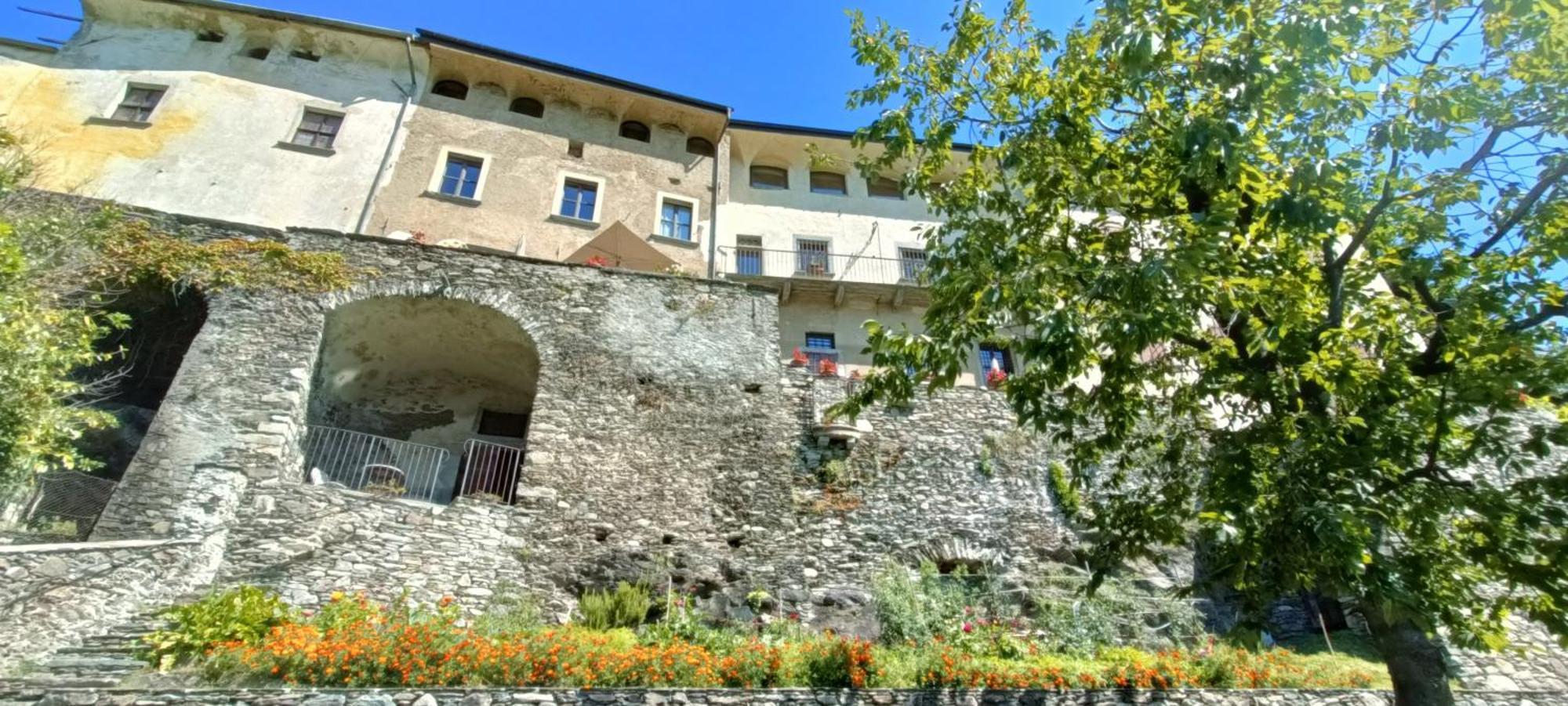 Palazzo Juvalta Acomodação com café da manhã Teglio Exterior foto